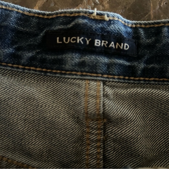 Lucky Brand Mid Rise Boy Short, size 30, EUC, embroidered butterflies - Picture 4 of 8